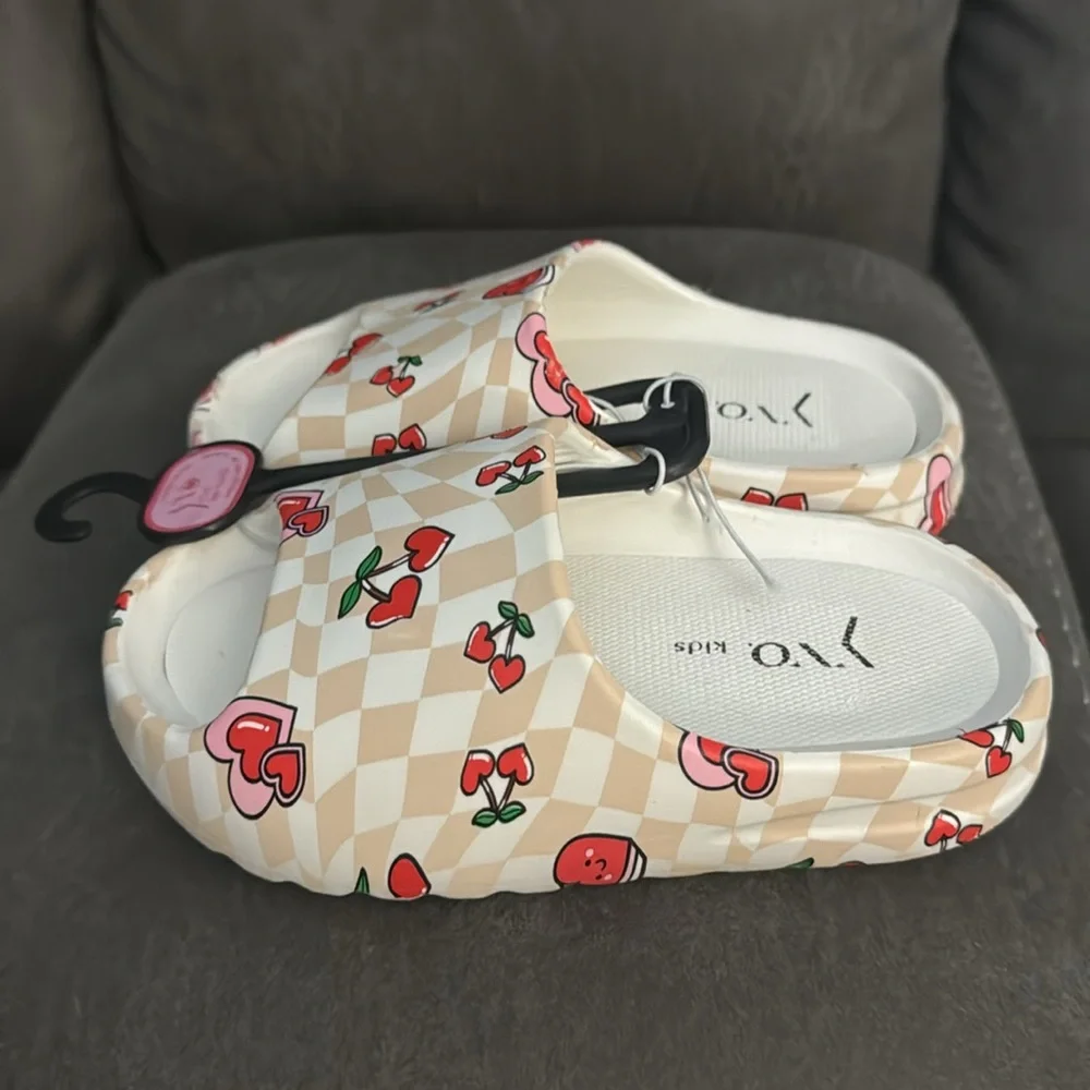 Yvo Kids Shoes